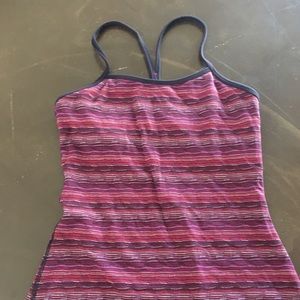 Lululemon power pose tank